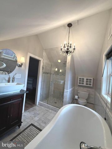 605 FAIRVIEW AVE, Frederick, MD 21701