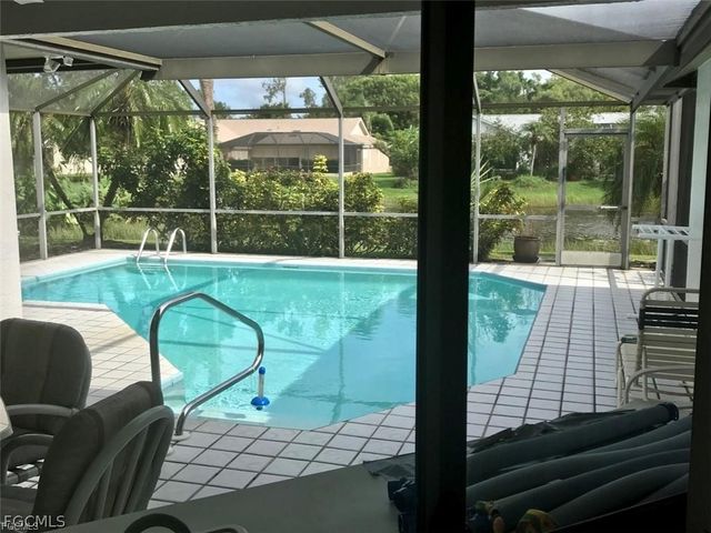 6645 wakefield DR, Fort Myers, FL 33966