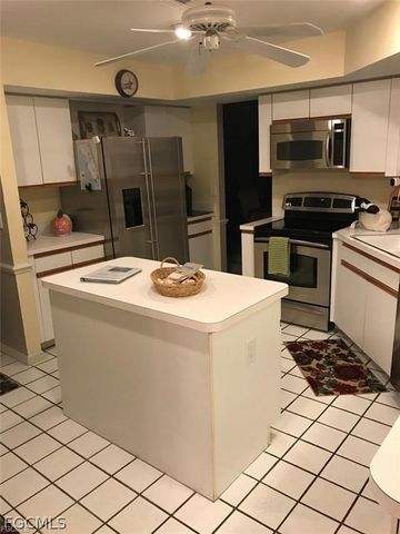 6645 wakefield DR, Fort Myers, FL 33966