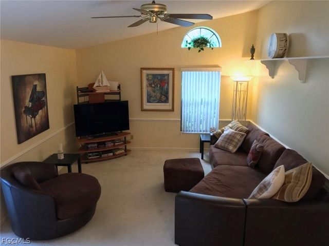 6645 wakefield DR, Fort Myers, FL 33966