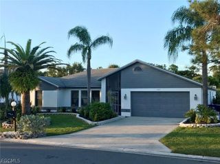 6645 wakefield DR, Fort Myers, FL 33966