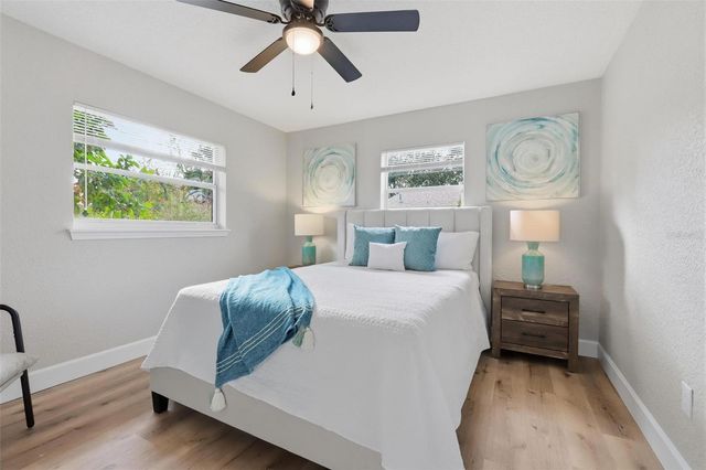 225 W VOLUSIA AVENUE, Deland, FL 32720