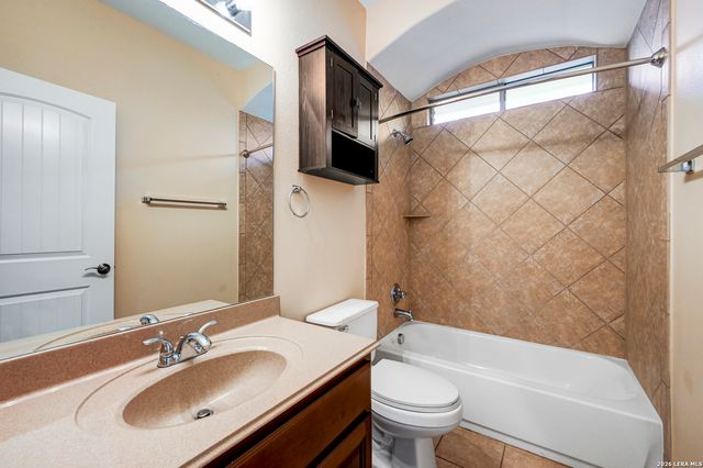 18807 SALADO CYN, San Antonio, TX 78258