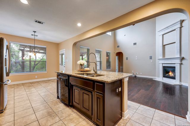 18807 SALADO CYN, San Antonio, TX 78258