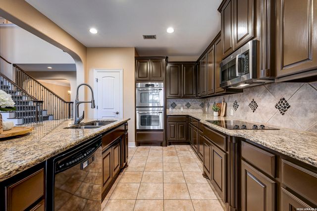 18807 SALADO CYN, San Antonio, TX 78258