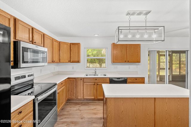 3325 Burdock Avenue, Melbourne, FL 32904