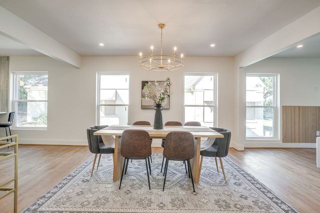 2560 Rogers Avenue, Fort Worth, TX 76109