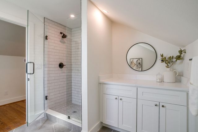 2560 Rogers Avenue, Fort Worth, TX 76109