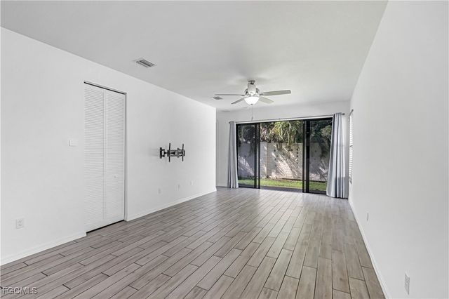 8793 Madrid CIR, Naples, FL 34104