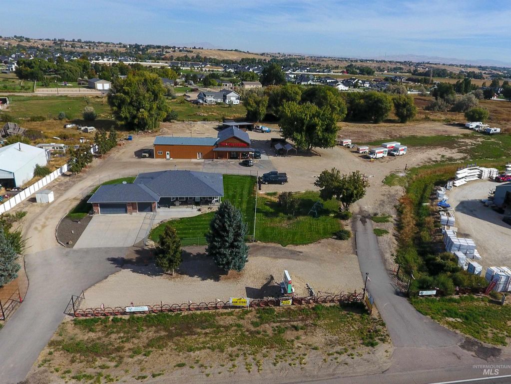 8390 Hwy 44, Middleton, ID 83644 photo 2