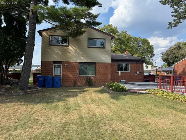 3126 Potomac Avenue, Warren, MI 48091