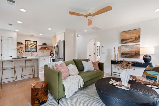 804B Shelby Ave, Nashville, TN 37206