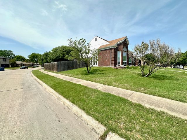 3713 Catalina Street, Rowlett, TX 75088