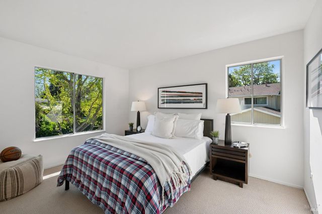 74 Salvatore Dr, Novato, CA 94949