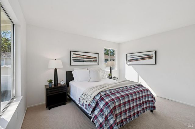 74 Salvatore Dr, Novato, CA 94949