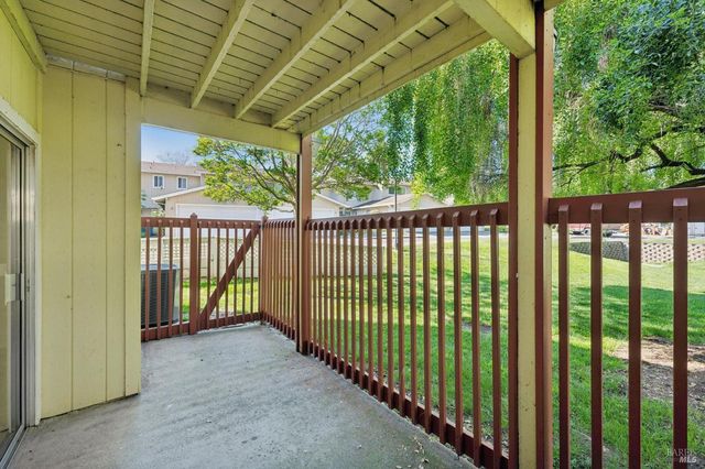 74 Salvatore Dr, Novato, CA 94949