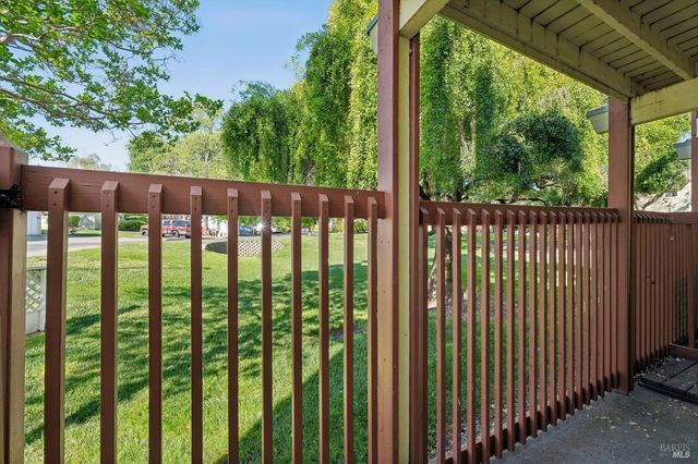 74 Salvatore Dr, Novato, CA 94949