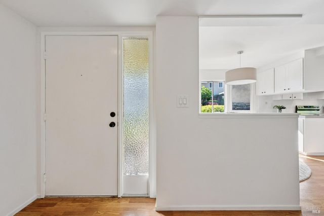 74 Salvatore Dr, Novato, CA 94949