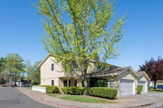 74 Salvatore Dr, Novato, CA 94949