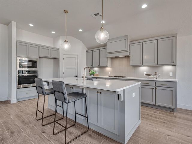 6605 NW 145th Street, Oklahoma City, OK 73142