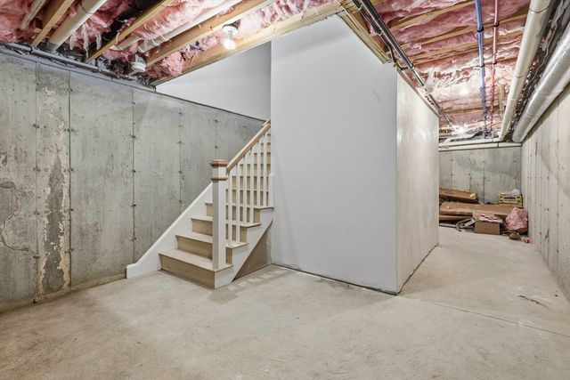 51 West Main 6R, Georgetown, MA 01833