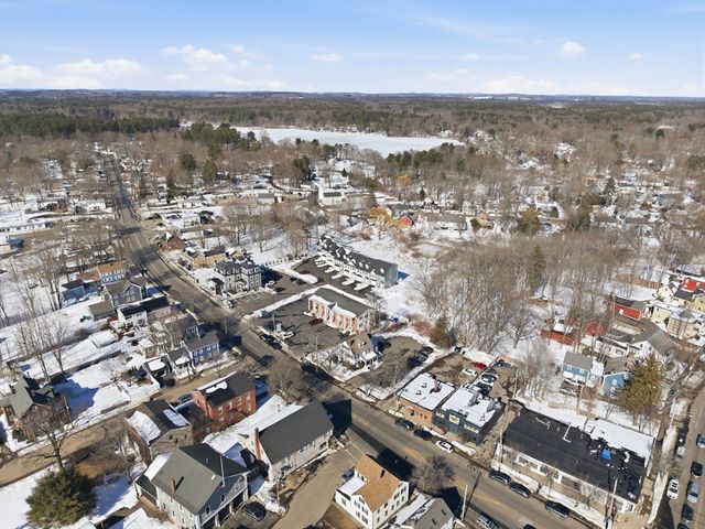 51 West Main 6R, Georgetown, MA 01833
