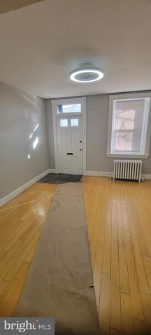 148 GAY ST, Philadelphia, PA 19127