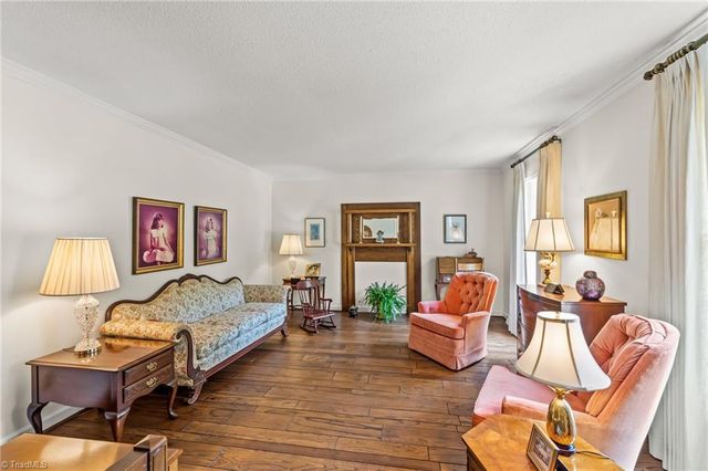 1312 Kensington Drive, High Point, NC 27262