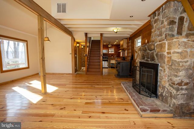 11961 MENTE RD, Manassas, VA 20112