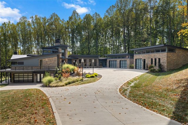 809 Mount Pleasant Rd, Pine Twp, PA 16046