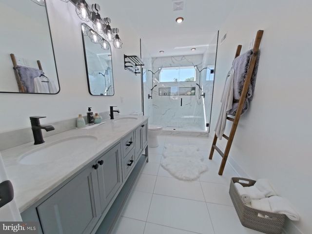 5029 PENTRIDGE ST, Philadelphia, PA 19143