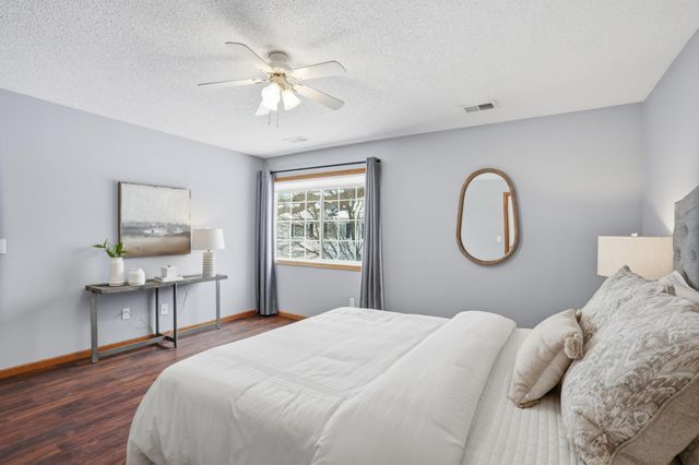 7463 Derby Lane, Shakopee, MN 55379