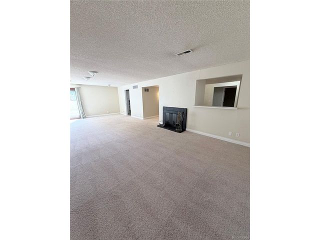 4466 W Pondview Dr, Littleton, CO 80123