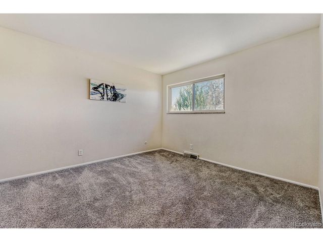 4466 W Pondview Dr, Littleton, CO 80123