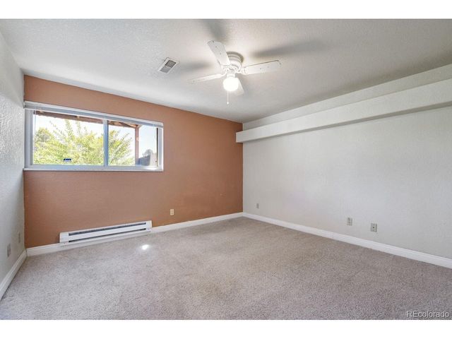 4466 W Pondview Dr, Littleton, CO 80123