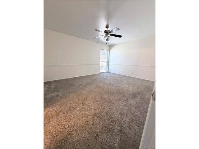 4466 W Pondview Dr, Littleton, CO 80123