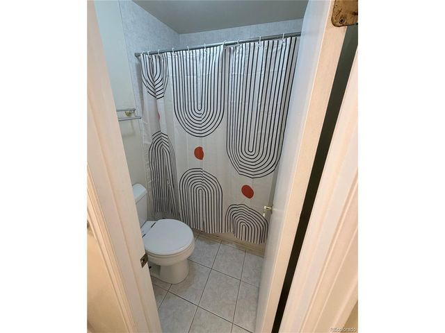 4466 W Pondview Dr, Littleton, CO 80123