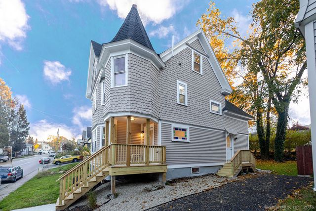 7 Florence Street, Putnam, CT 06260