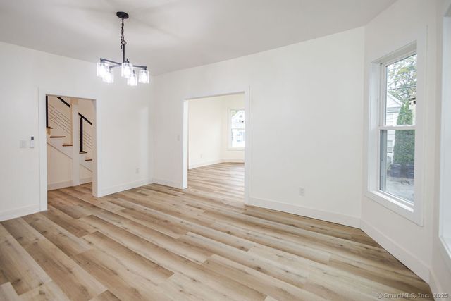 7 Florence Street, Putnam, CT 06260