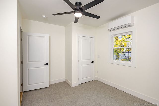 7 Florence Street, Putnam, CT 06260