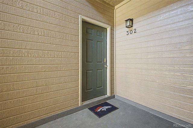 7479 S Alkire Street 302, Littleton, CO 80127