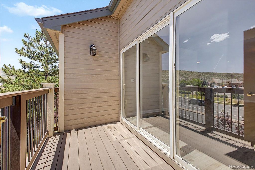 Image 26 of property listing at 7479 S Alkire Street 302, Littleton, CO 80127