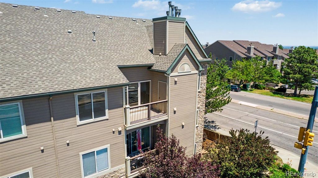 Image 33 of property listing at 7479 S Alkire Street 302, Littleton, CO 80127