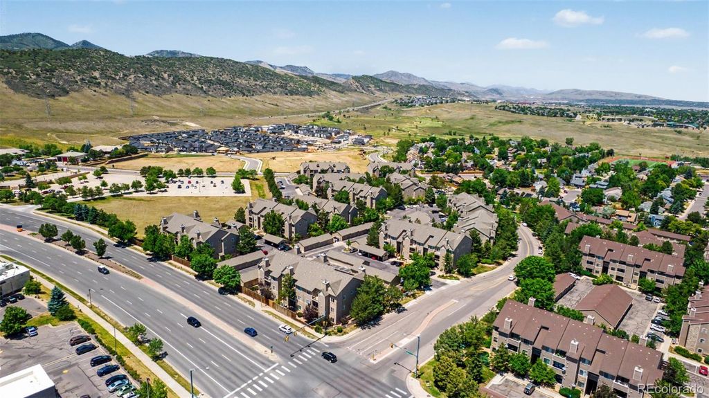Image 41 of property listing at 7479 S Alkire Street 302, Littleton, CO 80127