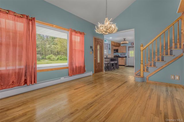 110 Cottontail Lane, Woodstock, NY 12498