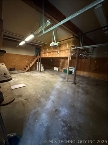 6136 E 4th Place, Tulsa, OK 74112