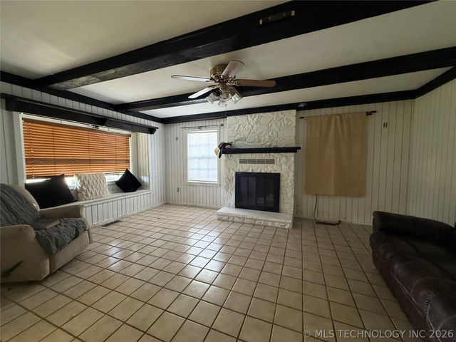 6136 E 4th Place, Tulsa, OK 74112