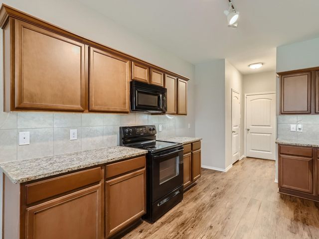 1200 Pampa Grass Drive, Princeton, TX 75407