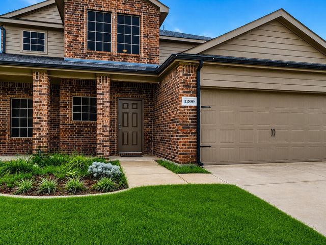 1200 Pampa Grass Drive, Princeton, TX 75407