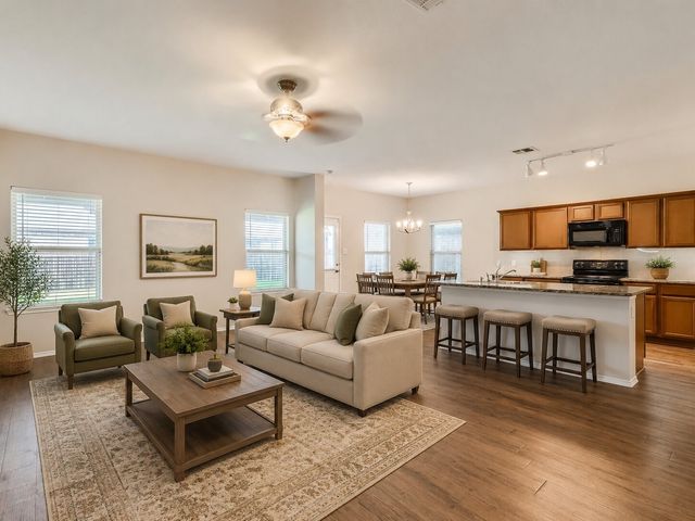 1200 Pampa Grass Drive, Princeton, TX 75407